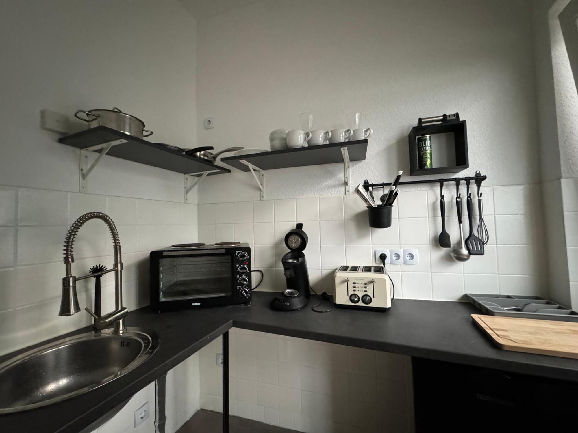 Zentrale Wohnung Mit Balkon 科布倫茨 外观 照片