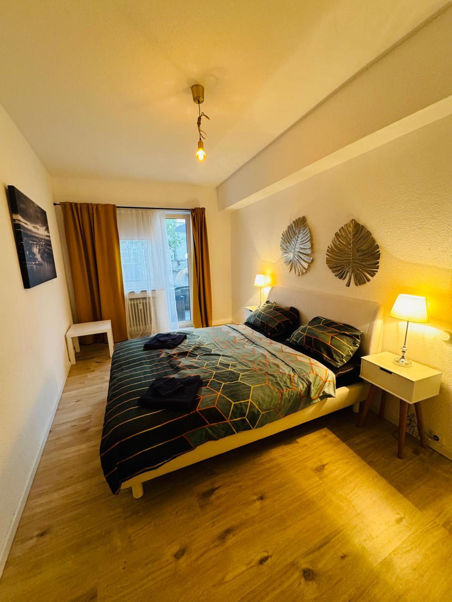 Zentrale Wohnung Mit Balkon 科布倫茨 外观 照片